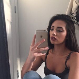 Meet your Posher, Nicole