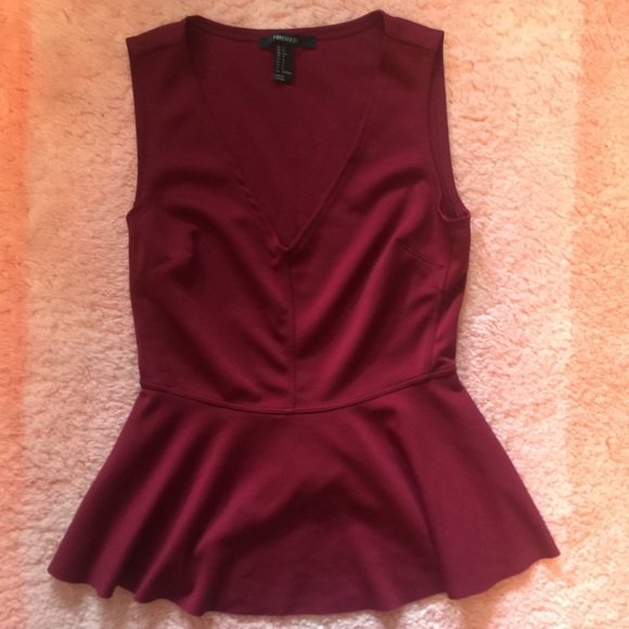 Red v-neck peplum top