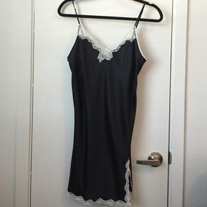 NWT Victoria's Secret slip