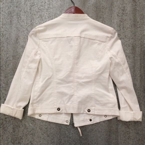 GUESS White Spring Jacket - Picture 2 of 2