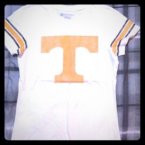 Tennessee top