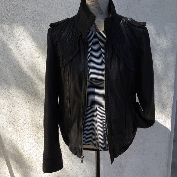 Guess Jackets & Blazers - Guess genuine leather jacket.