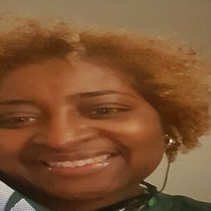 Meet your Posher, Pamela