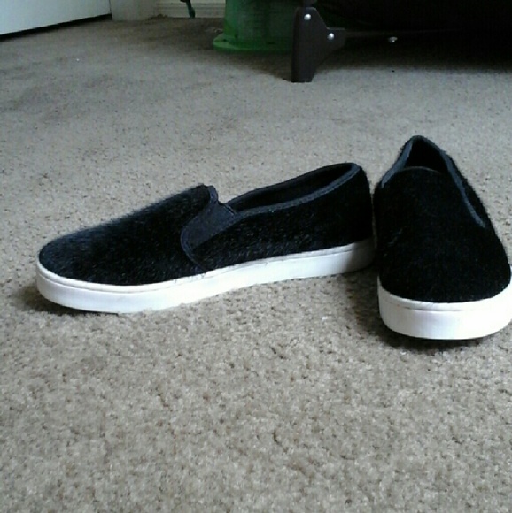 New | Black Hairy Loafer Sneakers