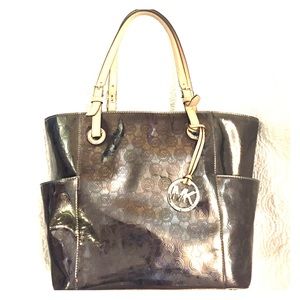 MICHAEL KORS Signature East West Tote