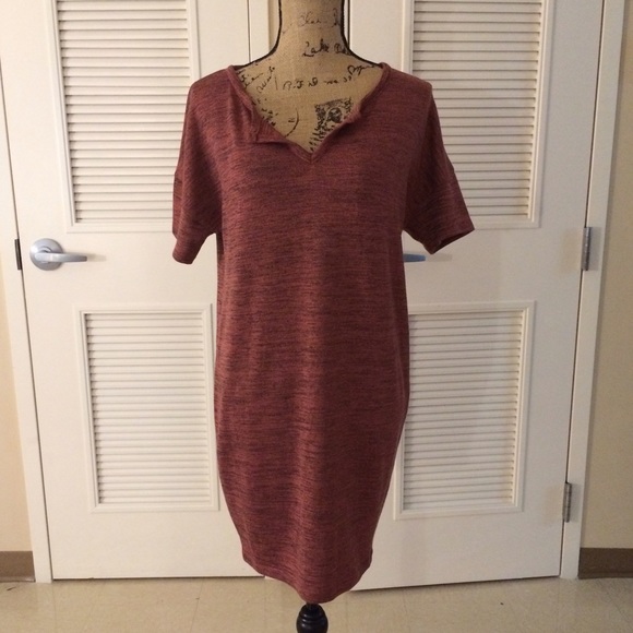 Old Navy Dresses & Skirts - $10 CLOSET SALE❗️Pink Heathered Knit Dress