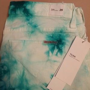 NWT Hudson Tie dye Tilda jeans