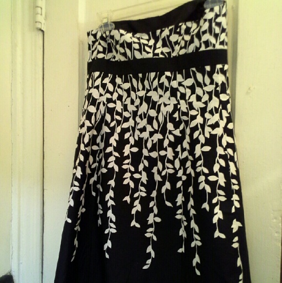 Ann Taylor Loft Floral Vine Strapless Dress NWOT - Picture 2 of 3