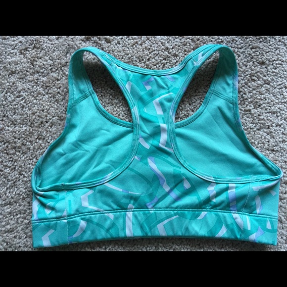 Nike Livestrong Sports Bra - Picture 2 of 2