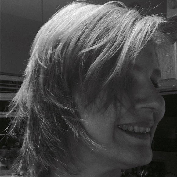 Meet your Posher, Katia - Picture 1 of 1