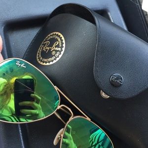 Green Reflective Rayban Aviators