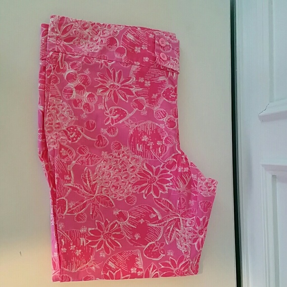 Lilly Pulitzer pink floral pants size 14