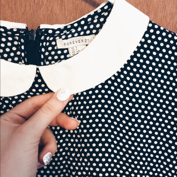 Forever 21 Blue and White Polka dotted dress (S)