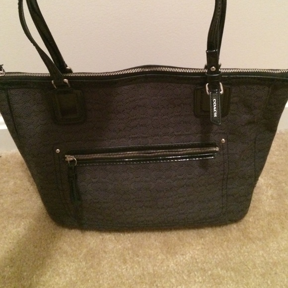 Coach Handbag - Picture 3 of 4