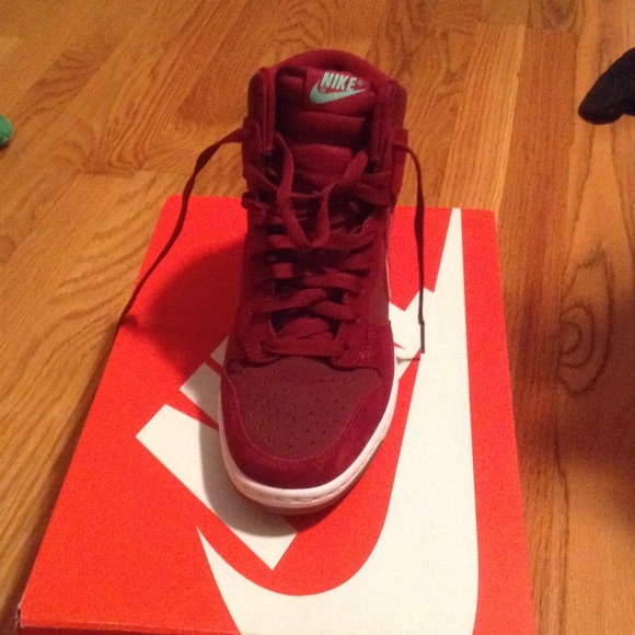 Nike