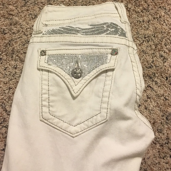 Worn once!! Size 28 miss me jeans