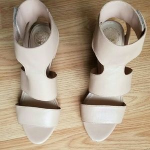 Vince Camuto Sandals