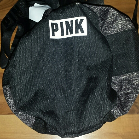 Duffle bag - Picture 3 of 4