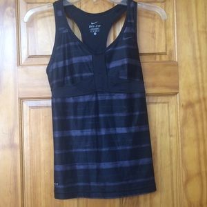 Nike Work out tank.