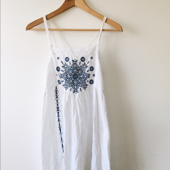 TOPSHOP blue and white lightweight dress