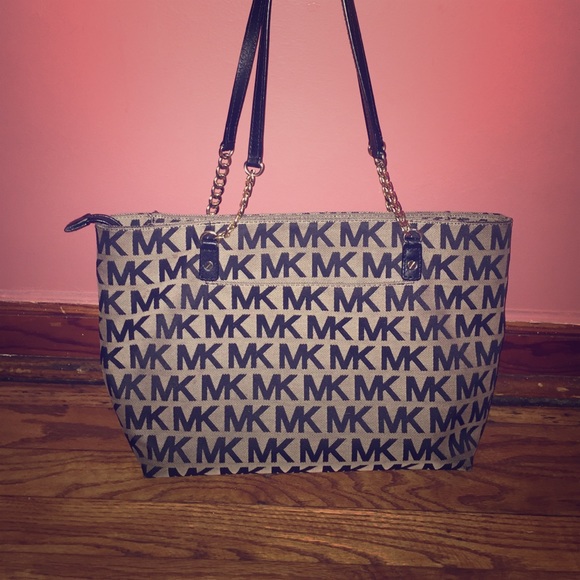 Michael Kors Tote