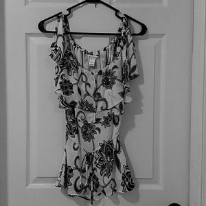 Flowy White House Black Market top