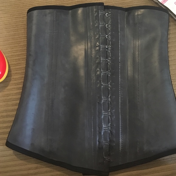Ann Michell  latex waist trainer