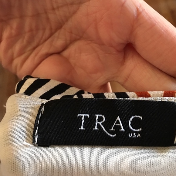 Multi color Jump suit/jumper. - Picture 3 of 3