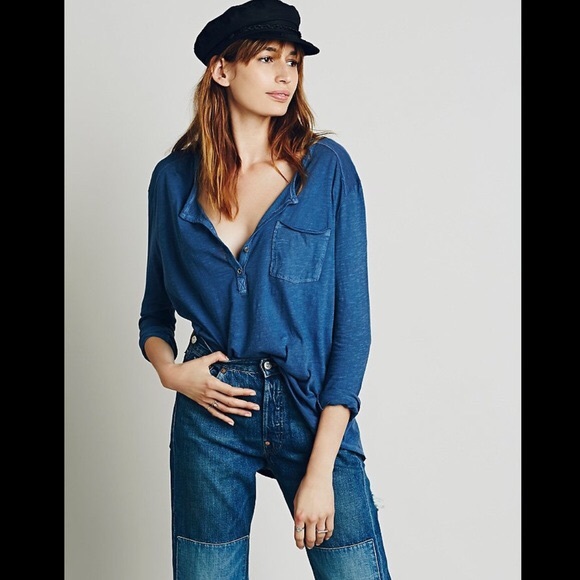 💜bundled FREE PEOPLE slouchy tee - Picture 4 of 4