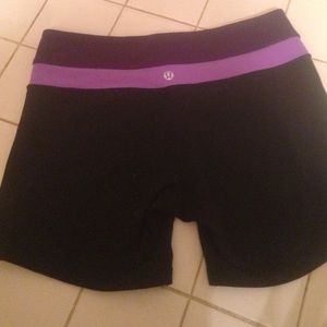 Lululemon fitted crop shorts
