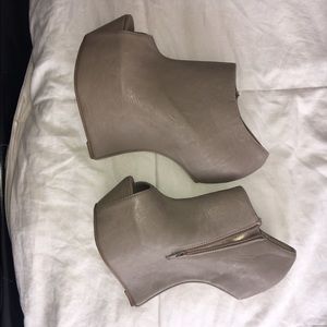 Geisha shoes