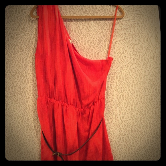 Michael Kors one shoulder dress ☀️