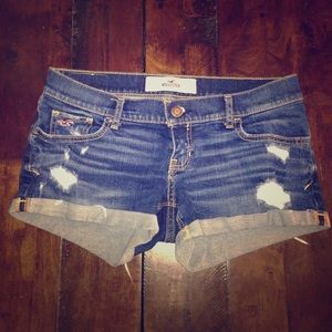 Hollister destroyed shorts