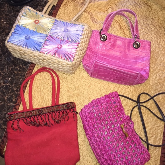 bundle of mini bags