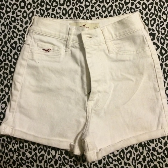 White high waisted shorts