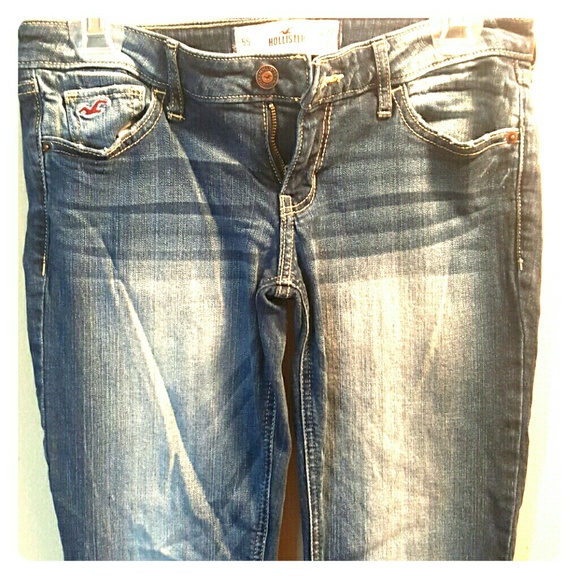 Hollister Denim - Medium Wash Hollister Super Skinnys