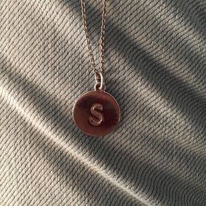 "S" Kate Spade necklace