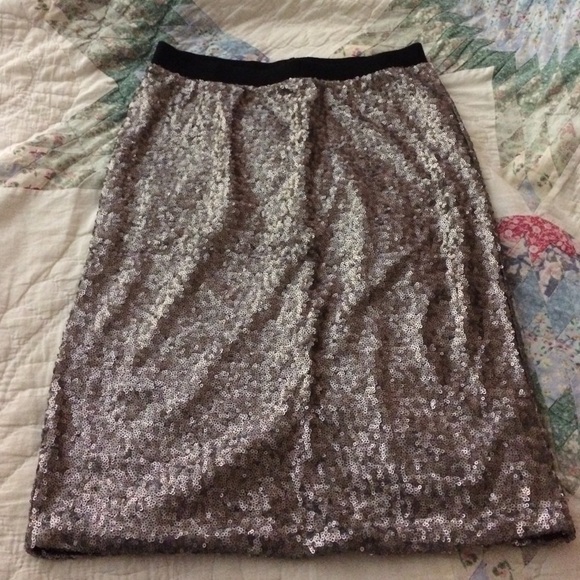 Sequence skirt ✨