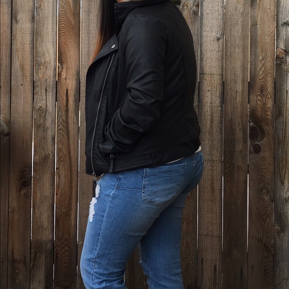 Leather Jacket - Picture 2 of 4