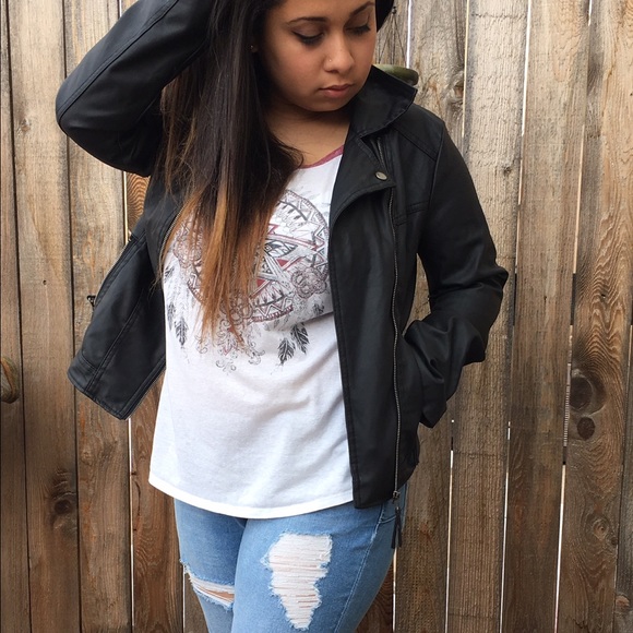 Leather Jacket - Picture 3 of 4