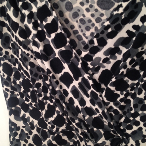Patterned Merona dress size XS - Picture 3 of 3