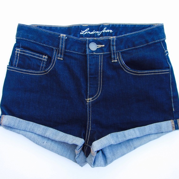 ***SOLD**London Jean blue denim shorts!