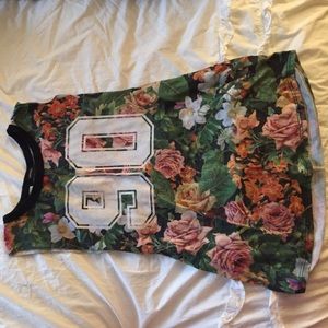 Forever 21 "90" flower tank