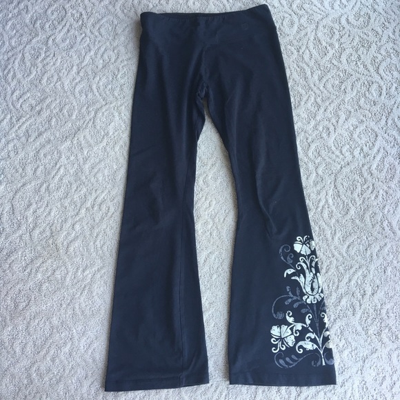 Beautiful yoga pants.