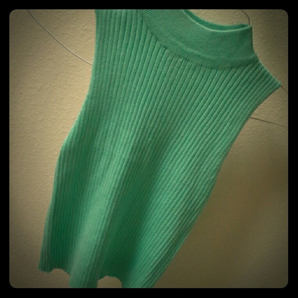 Cute teal stretchy too