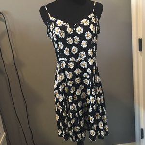 Daisy black sundress