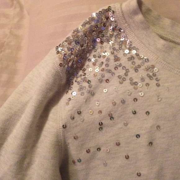 Sweater - Picture 2 of 2