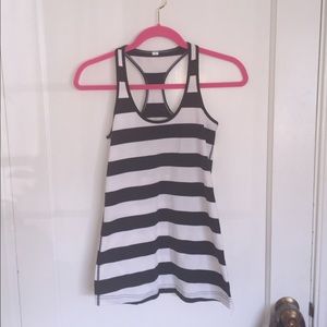 Lululemon Cool Racerback Black/White Stripe 6