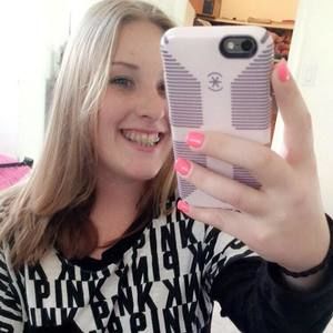 Meet your Posher, Elissa