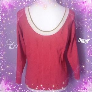 EUC Scoop-neck 3/4 length Top!!